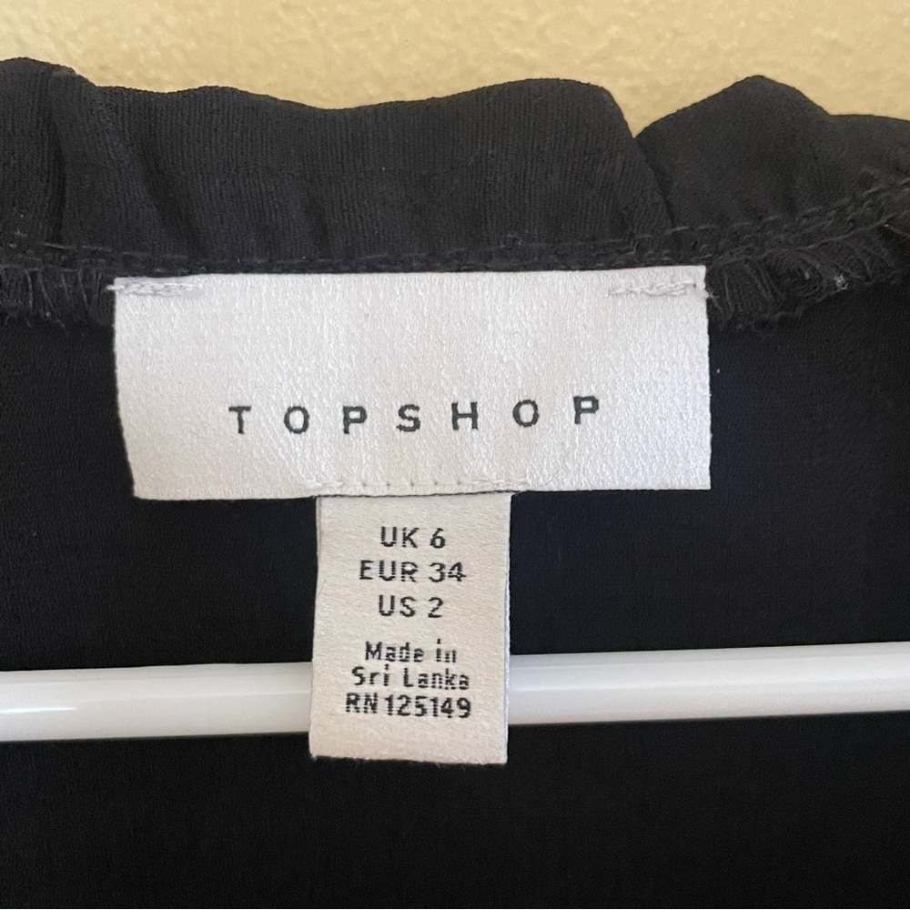 TOPSHOP Black Peplum Top Sz-2 - Picture 3 of 9